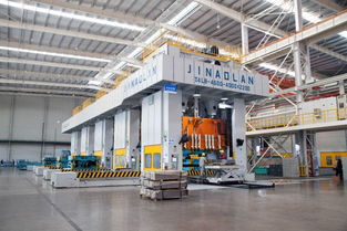 从金华工厂到T700贺岁版试驾 探访众泰汽车的创新之路与充电设备研发布局